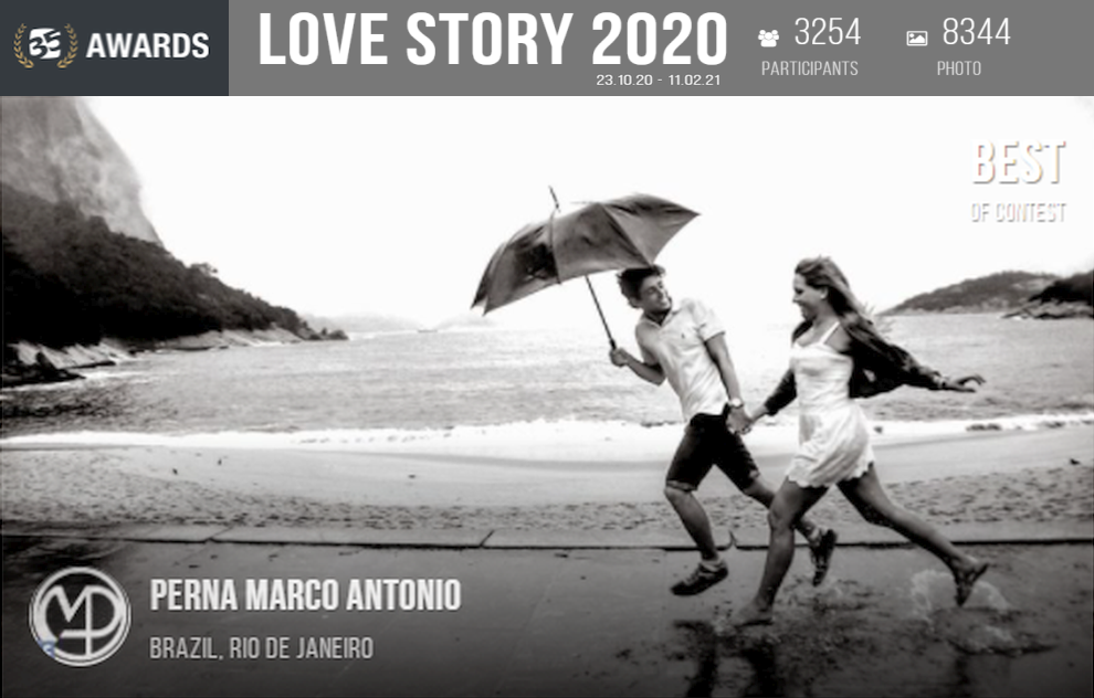 Happy Couple (Umbrella Day) - Love Story 2020/35 Awards
